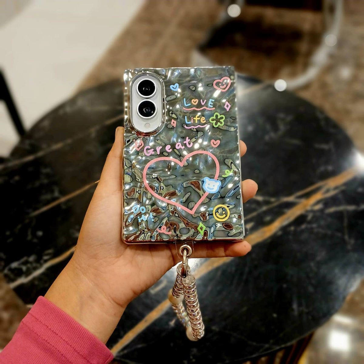 3D Wavy Spiral Charm Samsung Fold Cover