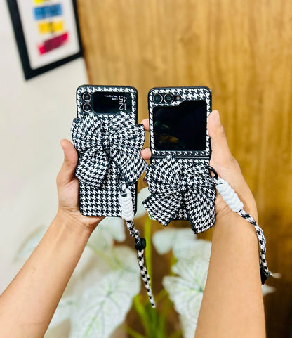 Black-White Bow Armband Samsung Flip Case - ThePhoneCart