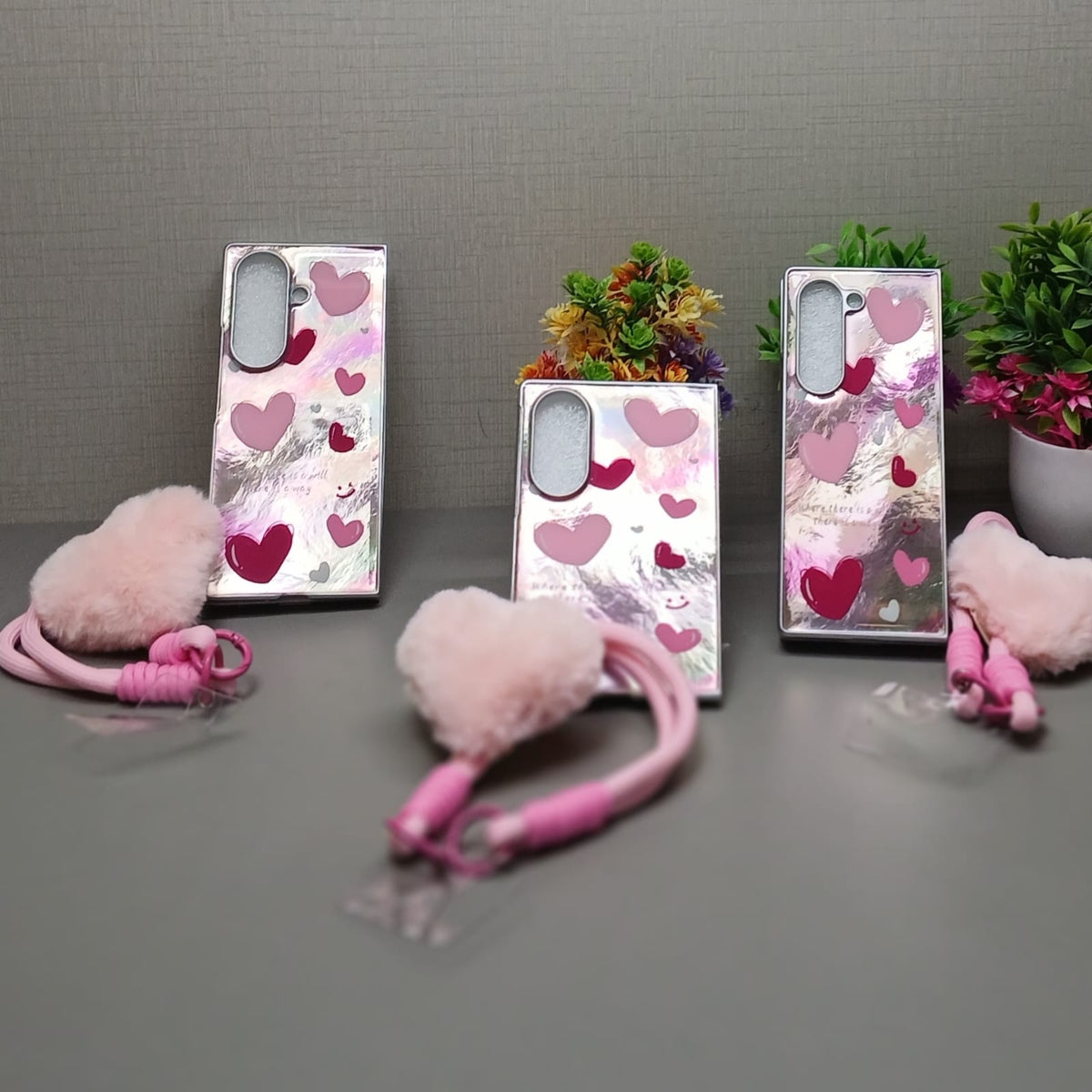 Painted Pink Heartz Samsung Cover With Lanyard