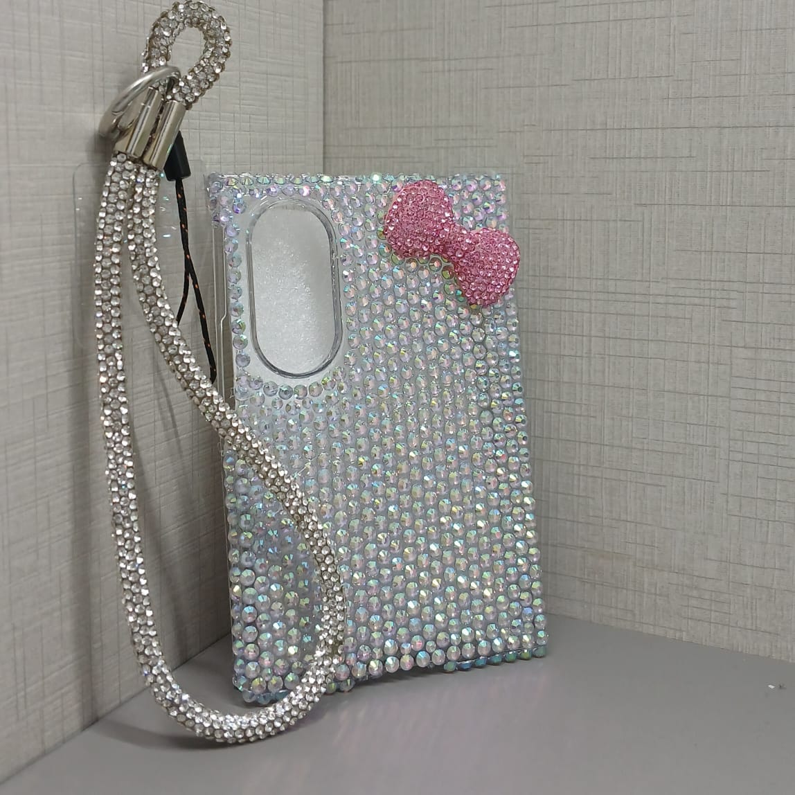 Sparkling Diamond Bow Samsung Flip Fold Cover