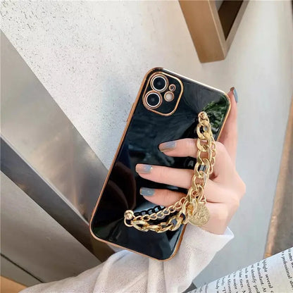 royal-black-gold-chain-case - ThePhoneCart